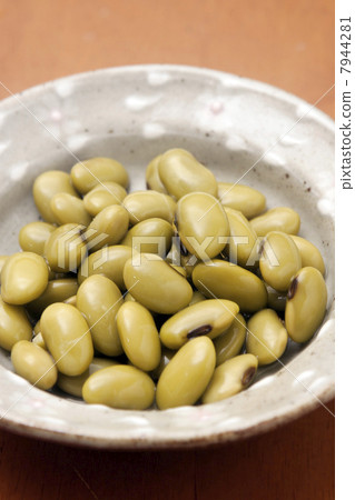 Hitashi Bean 7944281