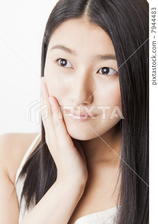 一個直的黑髮女士 一個直的黑髮女士 7944483