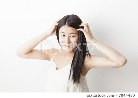 一個直的黑髮女士 一個直的黑髮女士 7944490