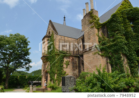 Lockheart Castle 7948952