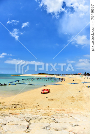 Toyosaki Miura SUN Beach 7949097