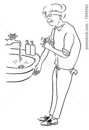 Old man who hand wash and disinfect shunt limbs 7949562