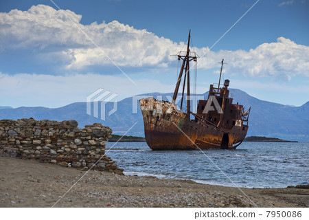 Shipwreck Shipwreck 7950086