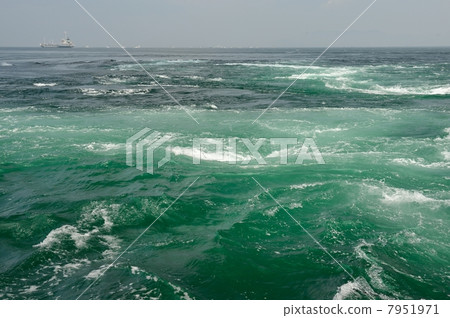 潮汐婆娑 潮汐婆娑 7951971