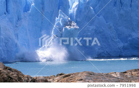 Peritomoleno Peritomoleno 7951998