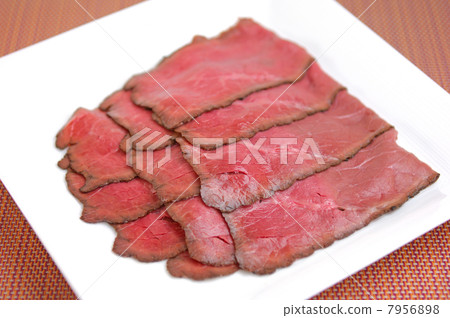 Delicious Wagyu beef's roast beef 7956898