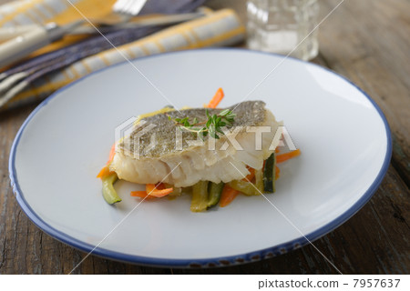 Baked cod with vegetables Baked cod with vegetables 7957637