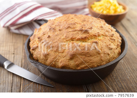 Corn bread Corn bread 7957639