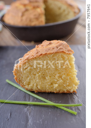 Corn bread Corn bread 7957641