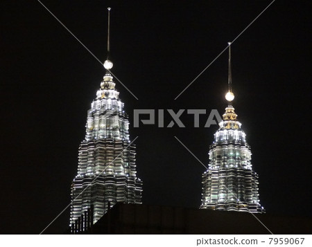 雙子塔 雙子塔 7959067