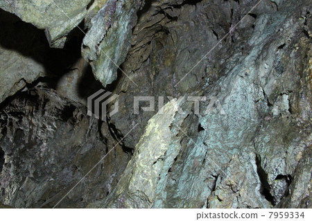 limestone cave limestone cave 7959334