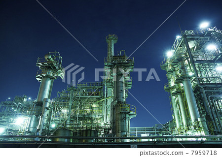 Factory night view 7959718
