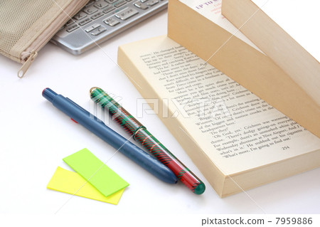 一項研究 一項研究 7959886