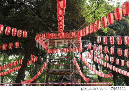 Bon dancing venue of Tokyo Metropolitan Governor Kojimagaya Kishido 7962311