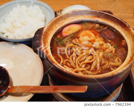 名古屋特產“味噌燉烏冬面” 7962394