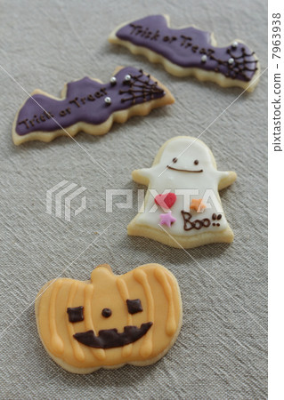 Halloween icing cookie 7963938