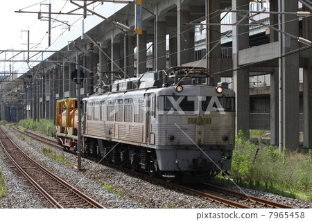 EF 81 tow 300 car tow train EF 81 tow 300 car tow train 7965458
