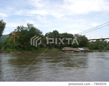 Suspension bridge 7969976