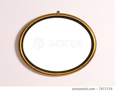 Frame 7971719