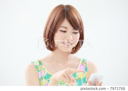 智能手機和女士 智能手機和女士 7971788