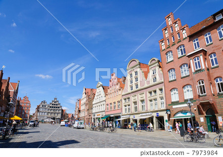 Streets of Lüneburg in Germany Streets of Lüneburg in Germany 7973984