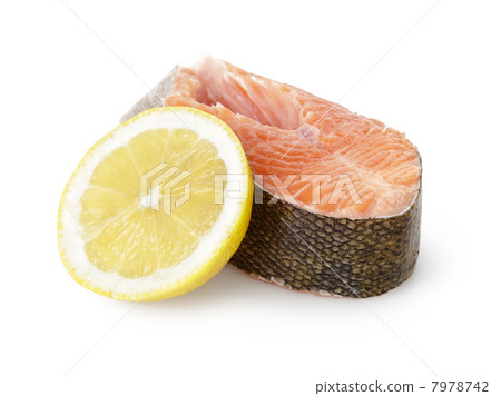 fresh trout steak with lemon 7978742