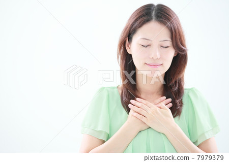 Middle female praying Middle female praying 7979379