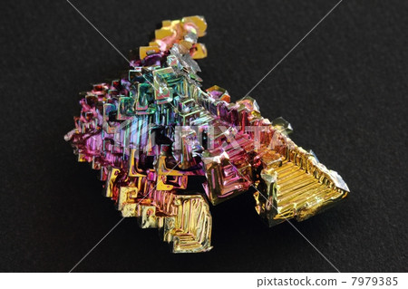Bismuth crystal Bismuth crystal 7979385