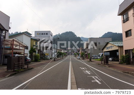 Urasa station west entrance road and residential area 7979723