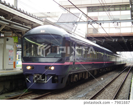 Going to the mother pasture going on the Osaki Plarail issue Hana 485 series Hachioji Station Going to the mother pasture going on the Osaki Plarail issue Hana 485 series Hachioji Station 7981887