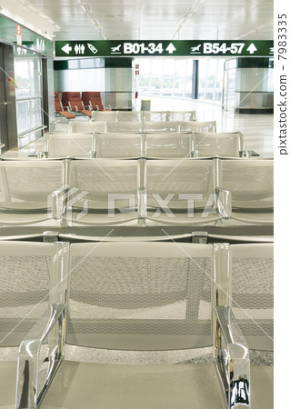 Airport waiting room 7983335