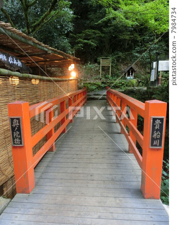 貴船川貴船、河戶湖、鞍馬、硃砂、京都市、京都府、碼頭、山路、鮮綠貴船莊神社鞍馬寺 7984734