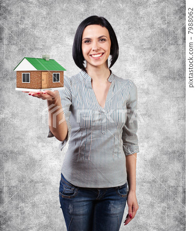Girl with a house 7988062