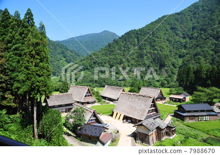 Gokayama Suganuma Village 2013 7988670