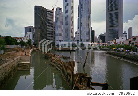 The city of Singapore in the 1990's · 7989692