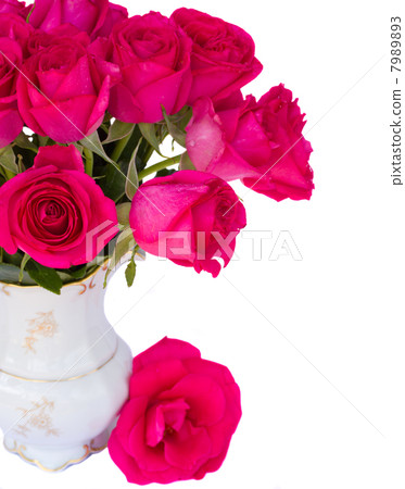 mauve roses posy close up mauve roses posy close up 7989893