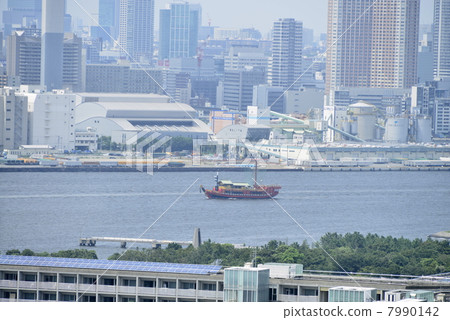 珍寶和摩天大樓 7990142