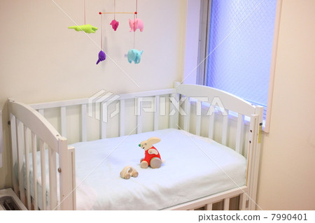 嬰兒床-1 嬰兒床-1 7990401