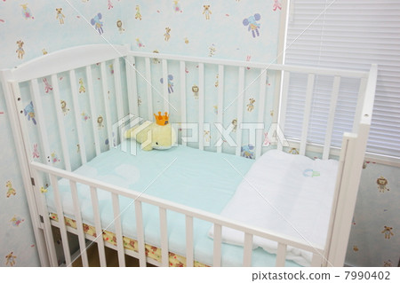 嬰兒床2 嬰兒床2 7990402