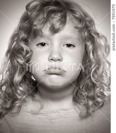 Sad child Sad child 7991970