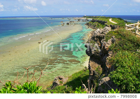 From the fence that hopes the eastern Heian Nagasaki (near the sea) 7998008