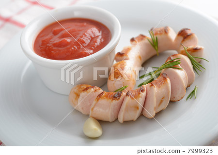 Grilled sausages Grilled sausages 7999323