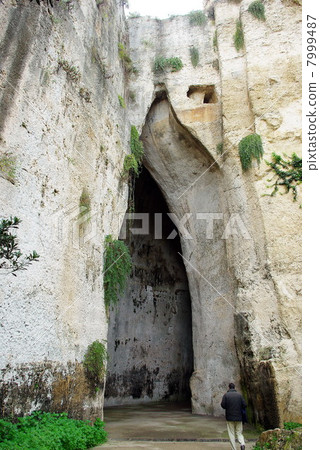 Olecchio di Dionigio 7999487