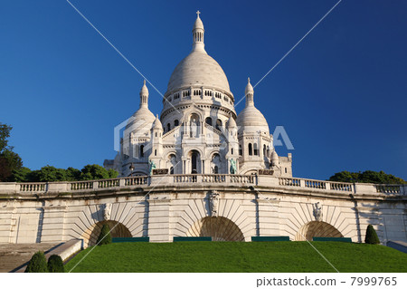 Paris with Basilica of the Sacre Coeur in France 7999765