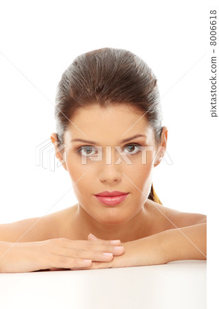 Portrait of the attractive girl Portrait of the attractive girl 8006618