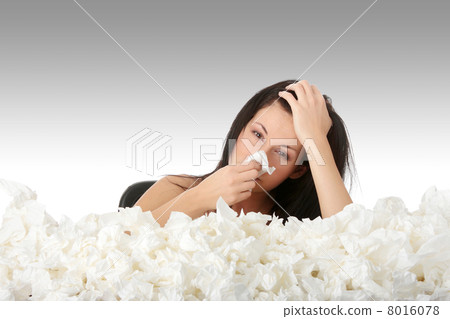 Girl with flue 8016078