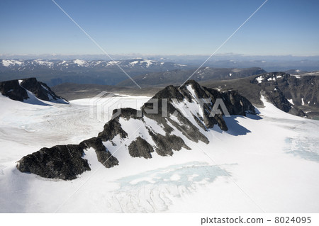View from the summit of Glittertind mountain (Jotunheimen Nation View from the summit of Glittertind mountain (Jotunheimen Nation 8024095