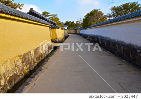 "Tsukiji fence" (Himeji Park / Honjo City Honmachi, Hyogo Prefecture) that separates the garden group of the old garden "Tsukiji fence" (Himeji Park / Honjo City Honmachi, Hyogo Prefecture) that separates the garden group of the old garden 8025447