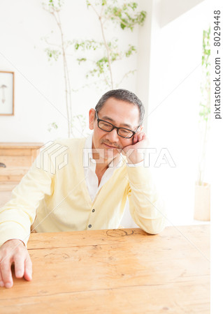 一個沒有動力的爺爺 8029448