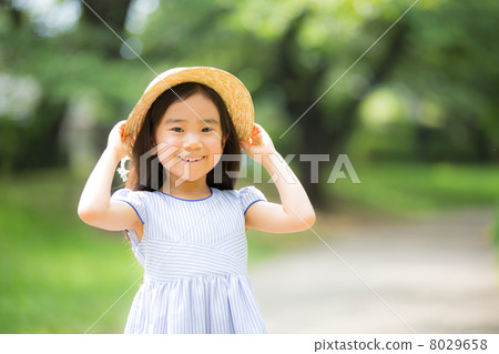 夏天的女孩 8029658
